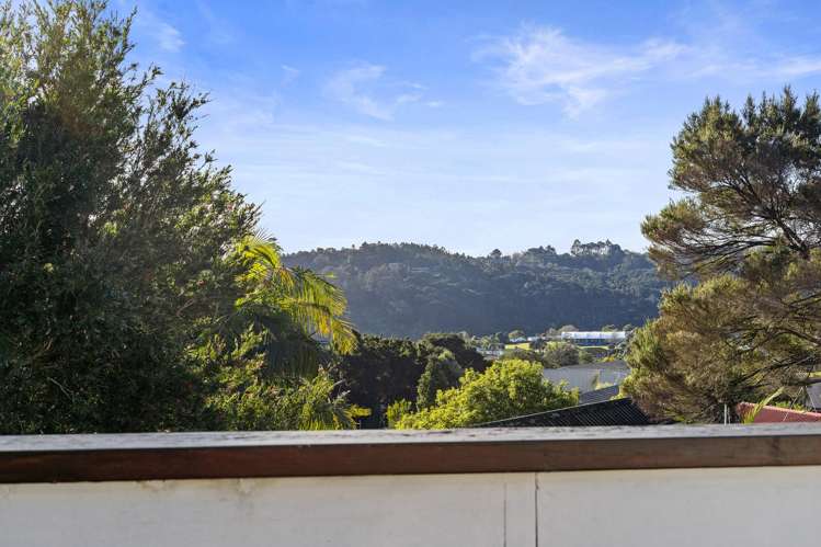2/159A Manuka Road_2