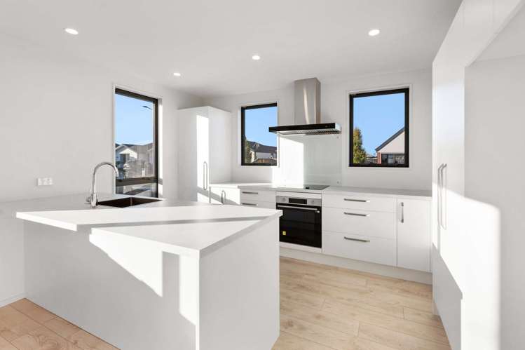 6 Oakleigh Street Woodend_8