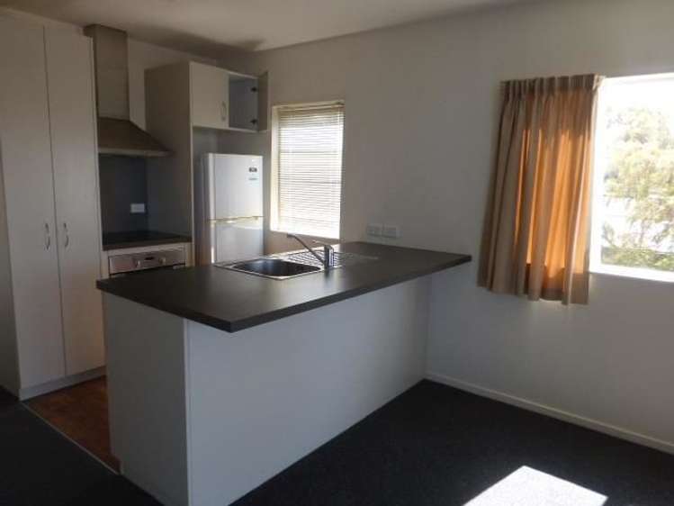 3/57 Charles Street Waltham_4