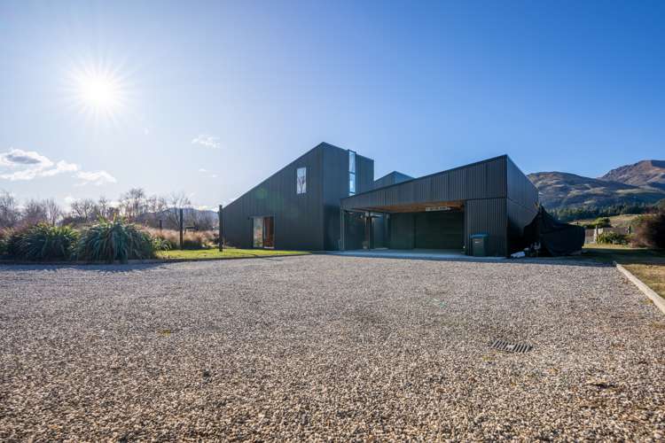 20 Long Grass Place Hawea Flat_23