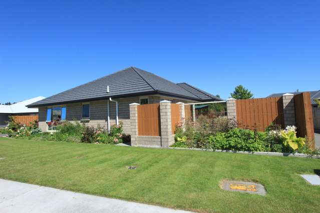 8 Rifle Range Place Witherlea_3