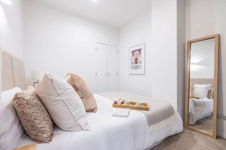 1407/17 Vogel Lane Auckland Central_12