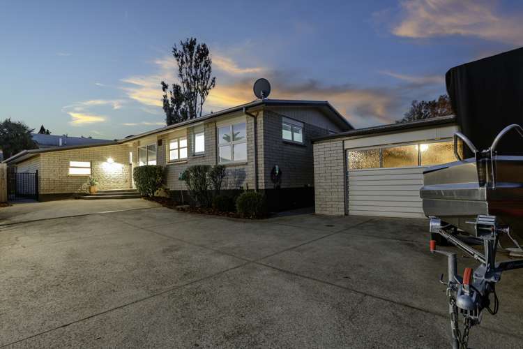253 Levers Road Matua_2