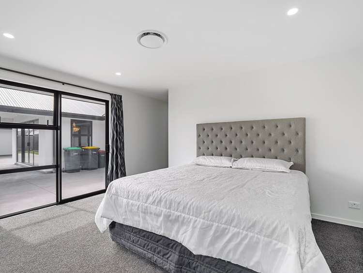 13 Rosalind Avenue Darfield_28