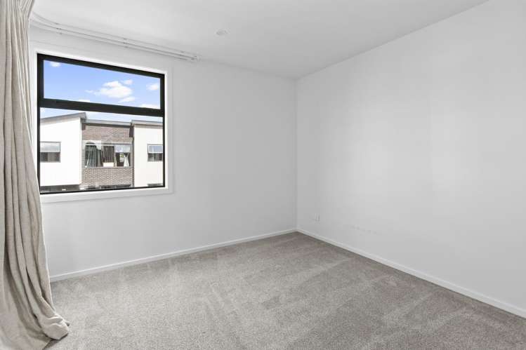 5/102 Swayne Road 11373_17