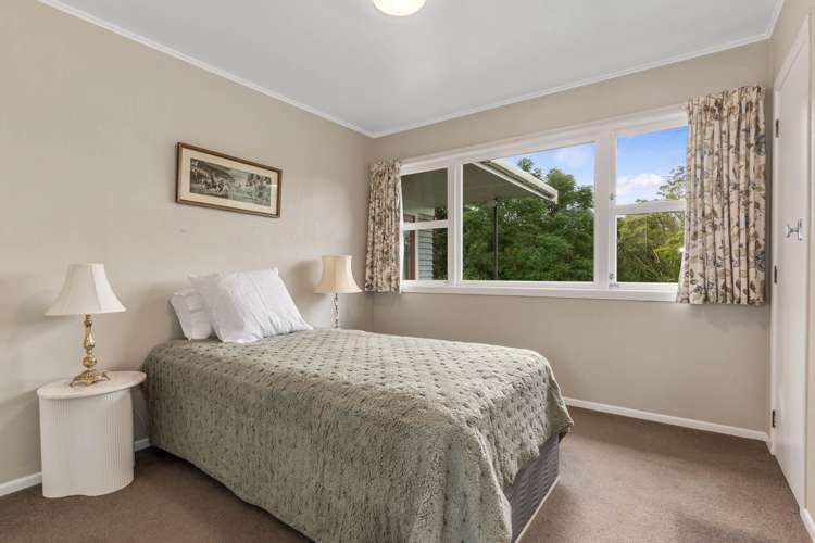 17 Waiatawa Road_5