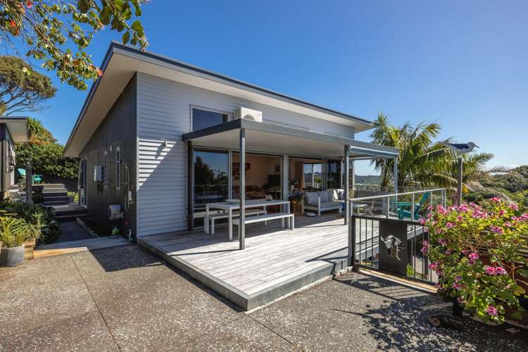 54 Hekerua Road Oneroa_32