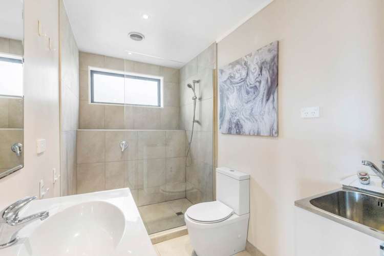 6 Soling Place West Harbour_13