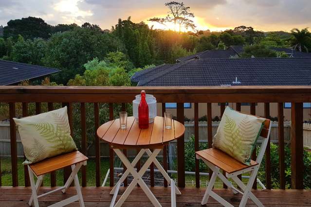 66 View Ridge Drive Ranui_2