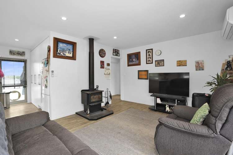 227 Racecourse Road Allenton_5