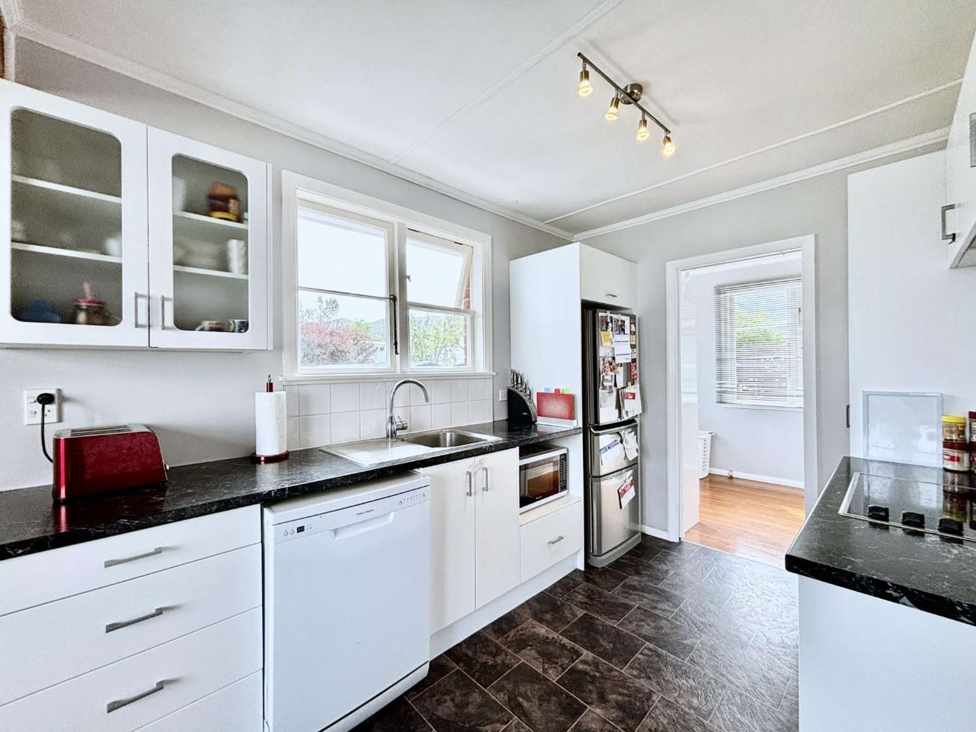 179 Waddington Drive Naenae_0
