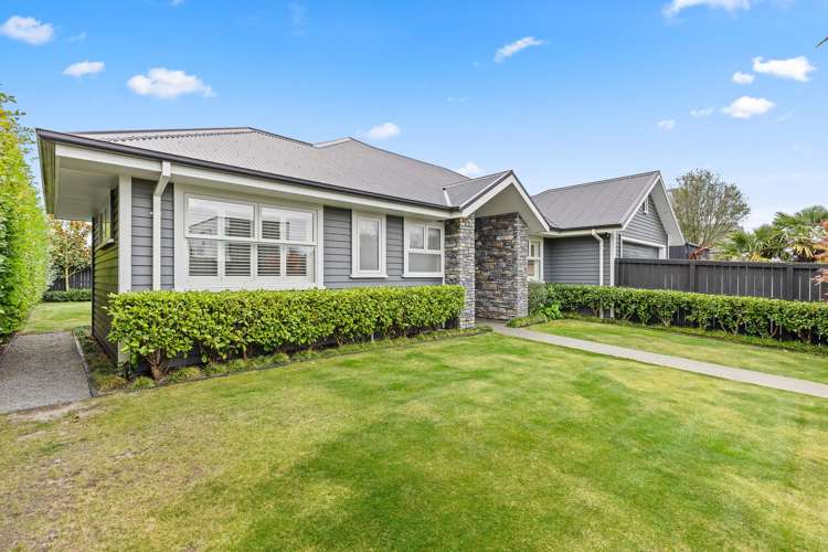 95 Office Road Merivale_28