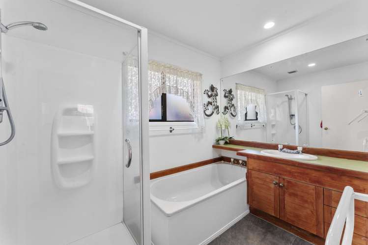 137 Walter Strevens Drive Conifer Grove_15