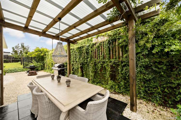 63 Angiangi Crescent Beachlands_2