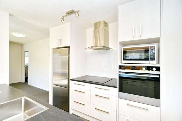 56a Achilles Street Burwood_6