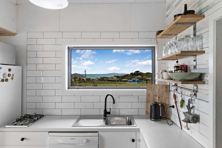 31 Violet Street Riverton_12