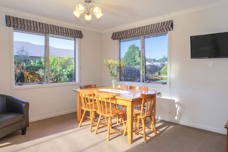 29 Barry Curtis Place Levin_6