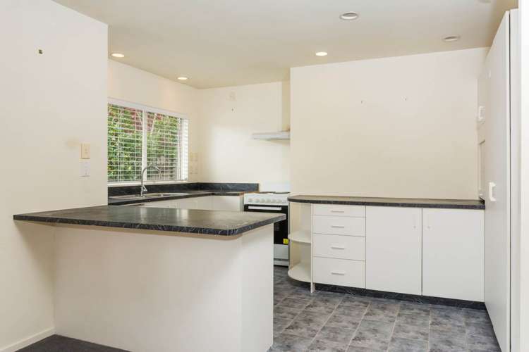 13 Emlyn Place Torbay_5