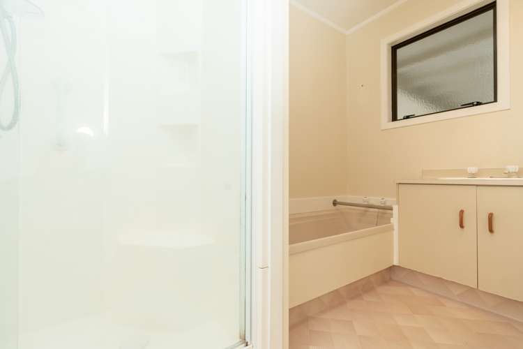 97 Lake Road Frankton_7