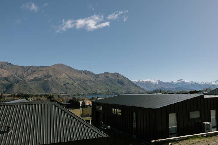 60 Kirimoko Crescent Wanaka_17