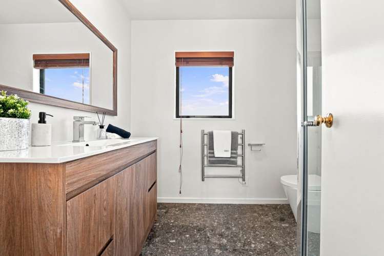 2/30 Weldene Avenue Glenfield_18