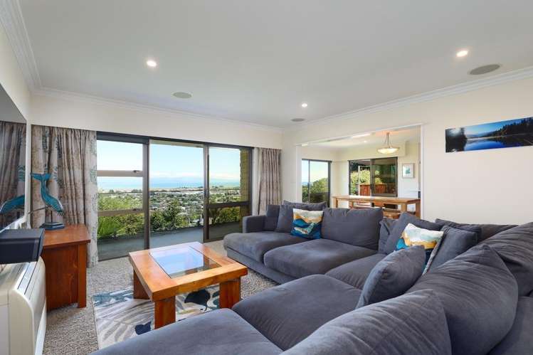 32 View Mount Stoke_11