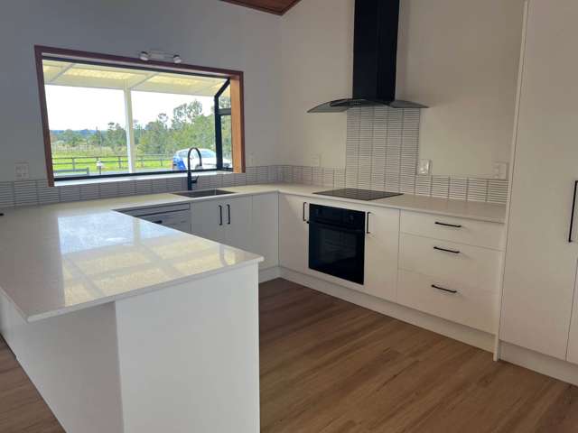 18 Riverland Road Kumeu_1