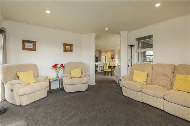 9 Fletcher Lane Patumahoe_9