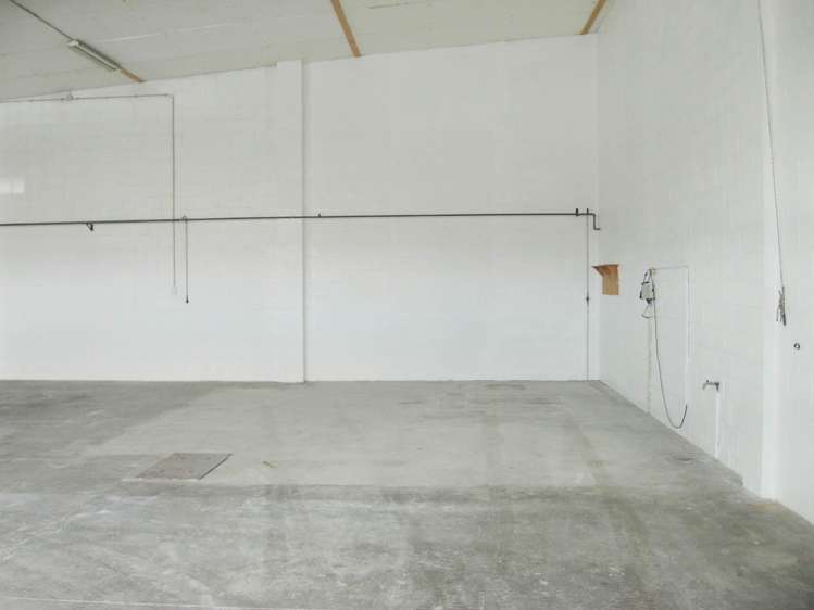 Unit 3/42 Henderson Valley Road Henderson_3