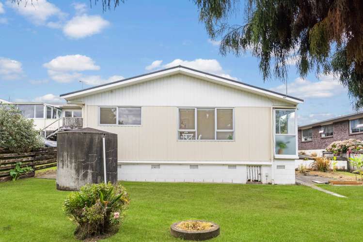 15a Albatross Road Red Beach_17