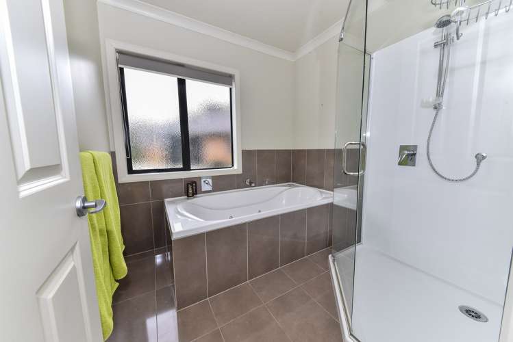 2 Church View Road Waiau Pa_10