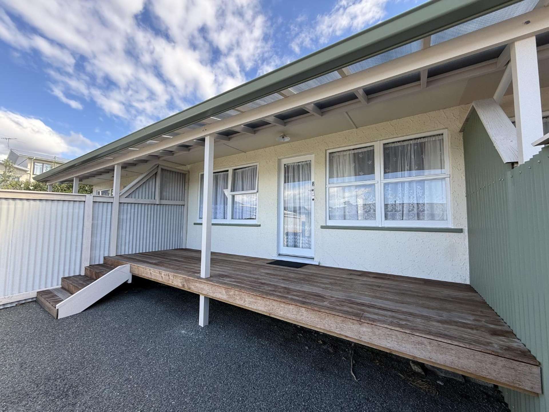 2/25 Fergusson Street 10816_0