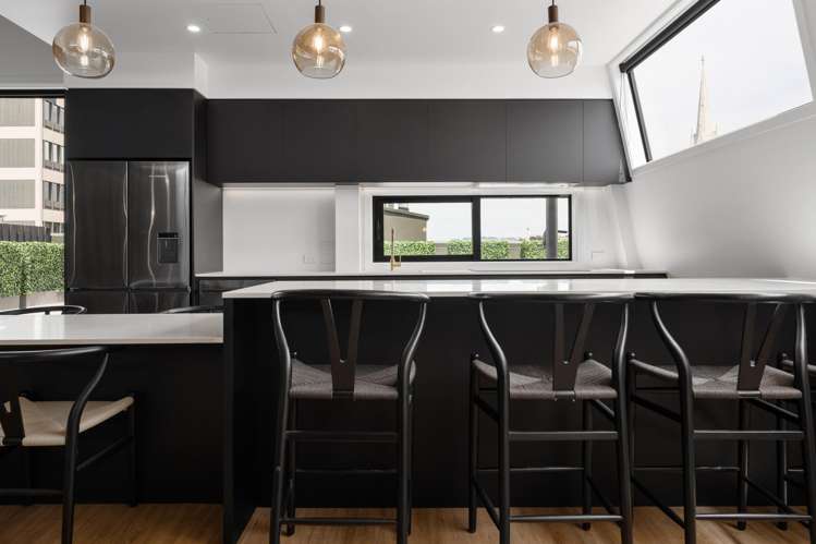 77 Stuart Street Dunedin Central_7