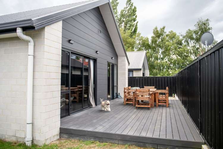 10 Moore Street Milton_11