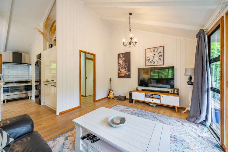 34 Wyndham Road Pinehaven_8