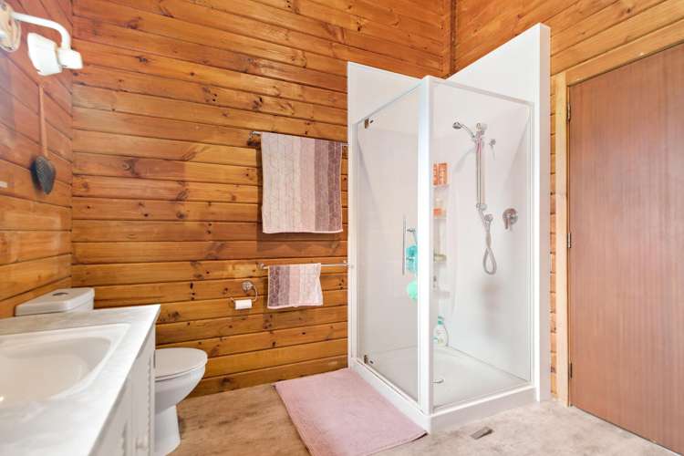 25 Oregon Drive Kelvin Heights_12