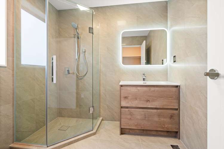 16 Mihi Lane Hobsonville_10