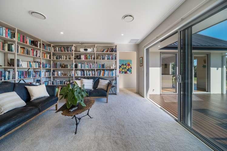 19 Rossington Drive West Melton_12