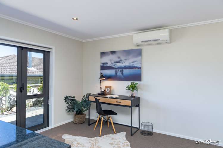 43 Percy Kinsman Crescent Riverstone Terraces_8