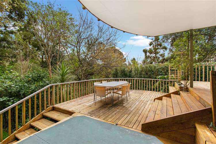 90 Castor Bay Road Castor Bay_16