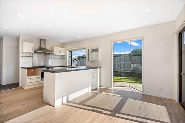 69 Mackesy Road Parahaki_2