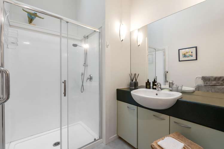 12/14 Alpha Street Te Aro_15