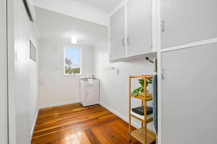 247 Mangorei Road Merrilands_10