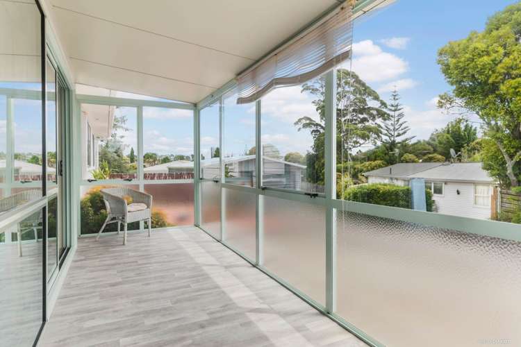 86 Lauderdale Road Birkdale_2