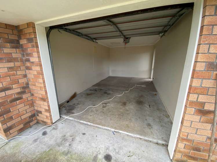 14 Thomas Road Flat Bush_6