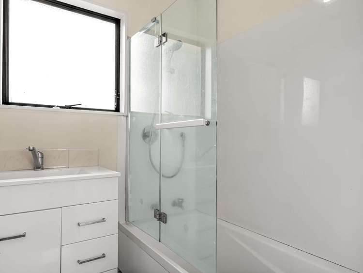 28B Dickens Street Owhata_12