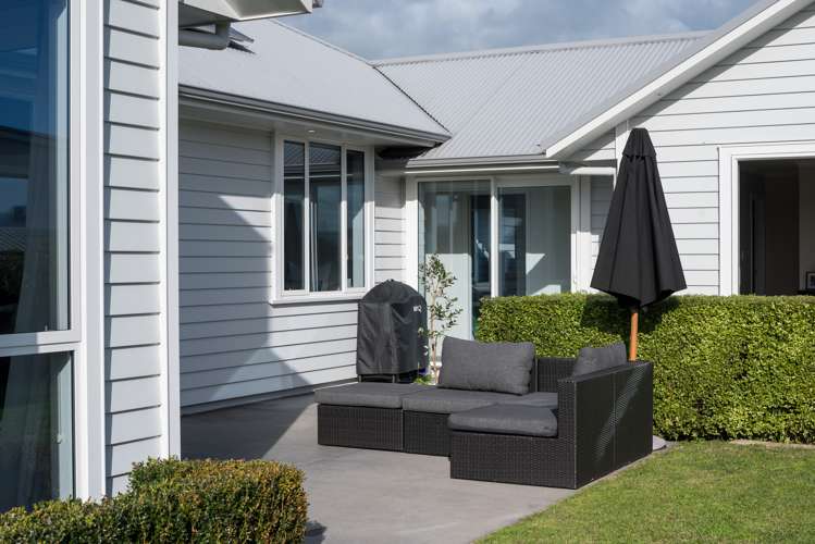 69 Baxter Michael Crescent Cambridge_33