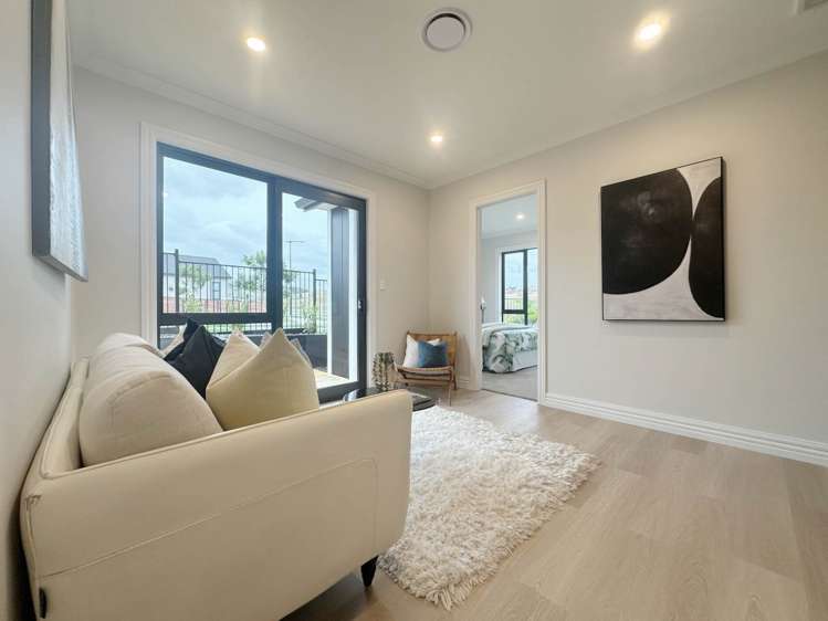 389 Te Taruna Drive_3