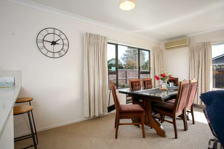 8 Conrad Place Leamington_6