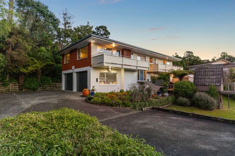 56 Mayfair Crescent Mairangi Bay_52
